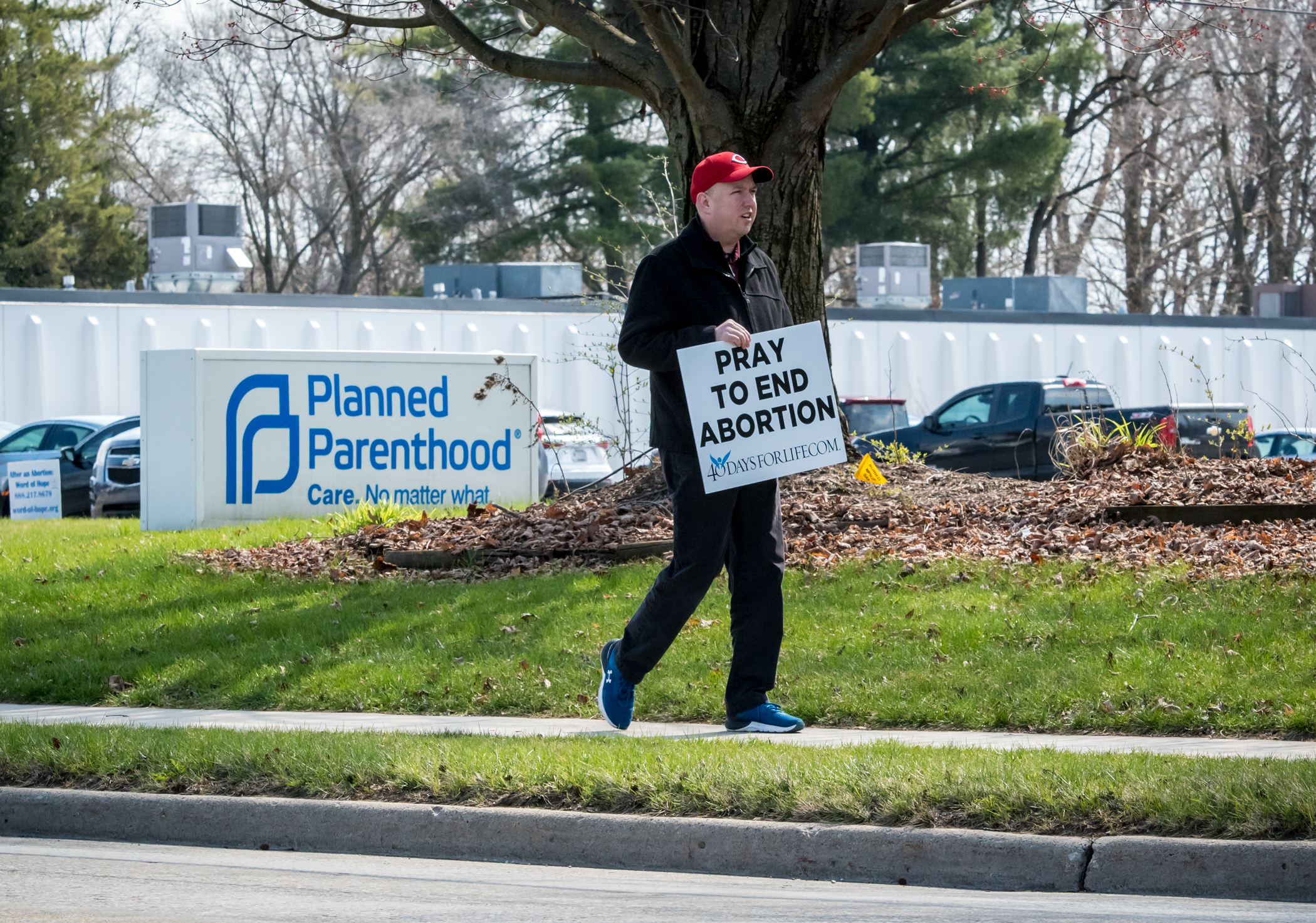 Trump Administration to Freeze $20 Million in Federal Funding for Planned Parenthood 