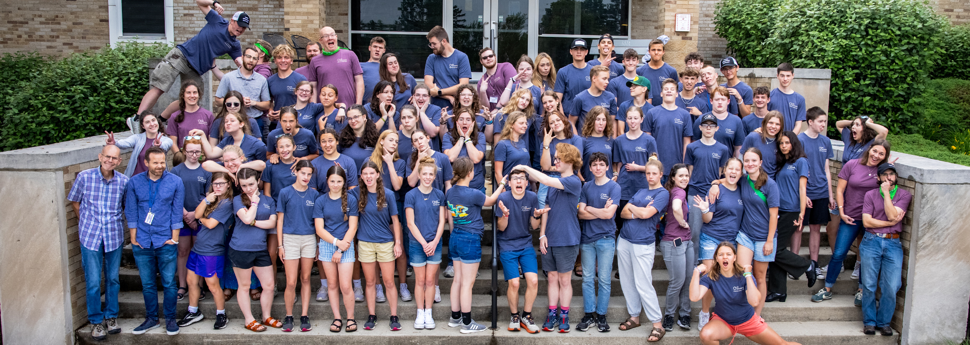 GroupPhotoBanner.jpg?Revision=YJv&Timestamp=pwJY78